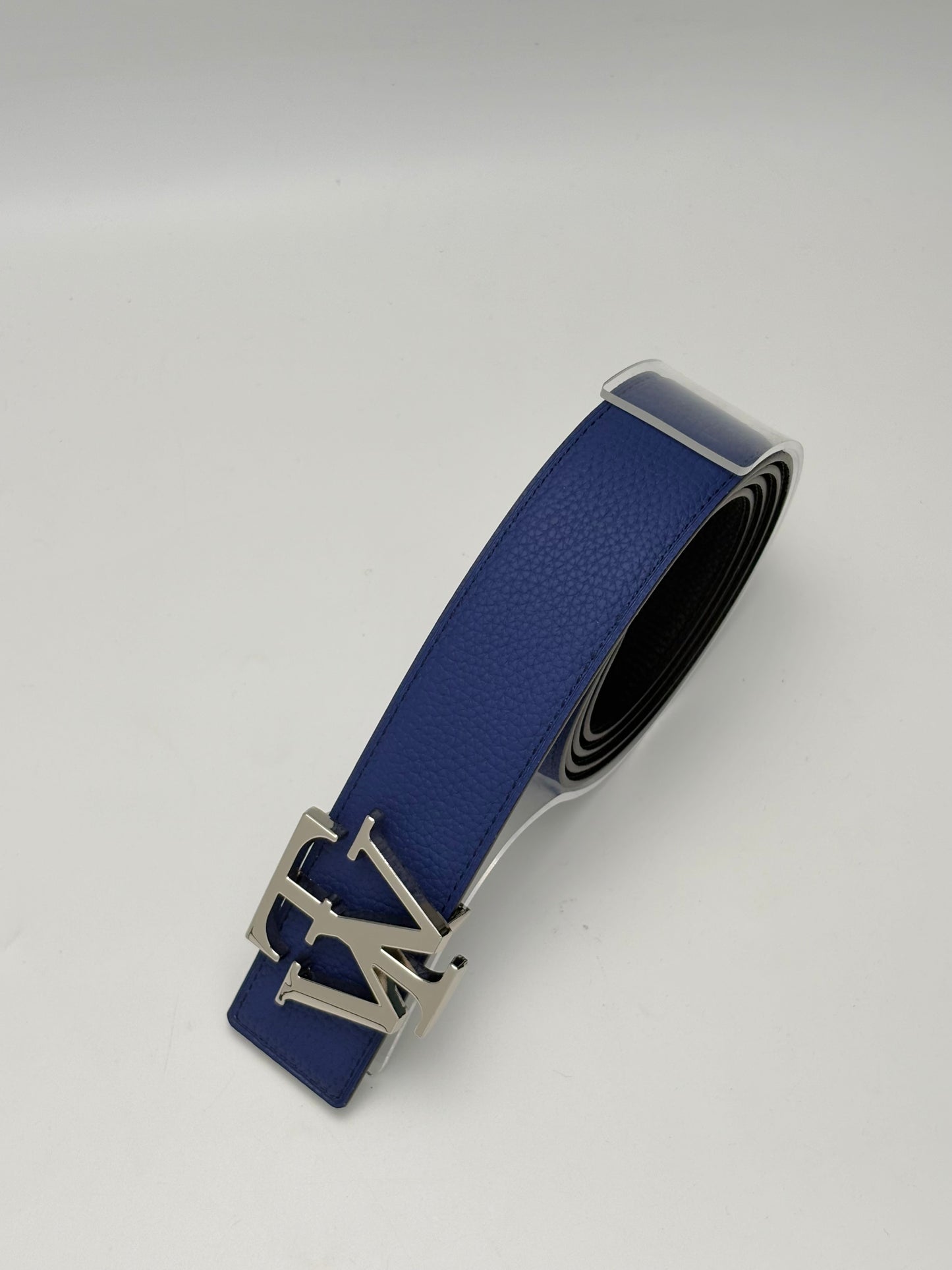4-in-1 Luxury Reversible Cowhide 100% Leather Belt Black/Blue by Tewoah